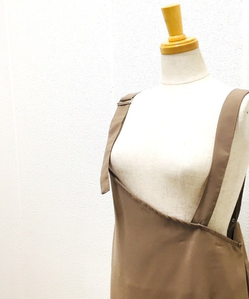 minius(ミニウス)の「ミニウス/ レディース バックアシンメトリー ジャンパースカート ロングスカート(ジャンパースカート・レディース・ブラック/サックスブルー/カーキブラウン/グリーン系その他/ピンク系その他・MEDIUM)」の15枚目の写真