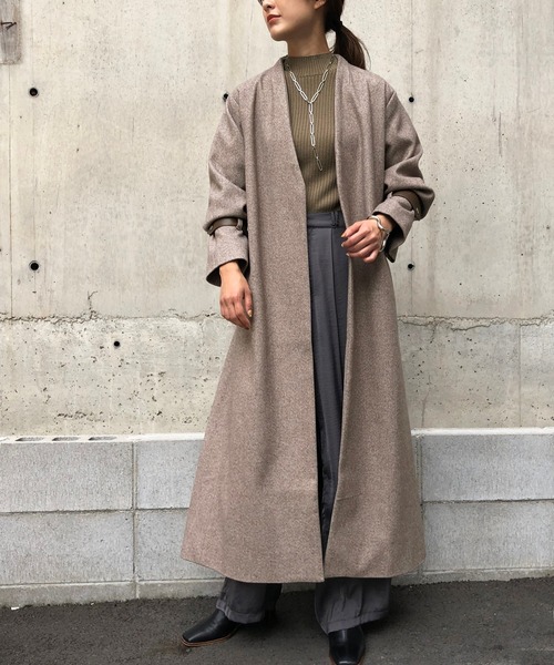 &g'aime（アンジェム）の「【&g'aime】ヘリンボーンノーカラーロングコート（チェスターコート・レディース・ブラック/ブラウン・FREE）」の11枚目の写真