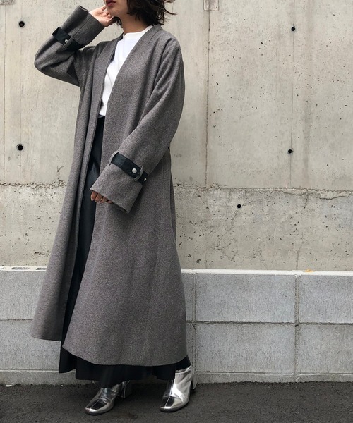 &g'aime（アンジェム）の「【&g'aime】ヘリンボーンノーカラーロングコート（チェスターコート・レディース・ブラック/ブラウン・FREE）」の5枚目の写真