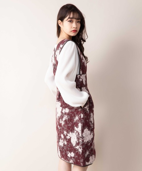 Mysa&Liina（ミーサリーナ）の「ジャガードタイトスカート（スカート・レディース・ブラック/レッド・M）」の13枚目の写真