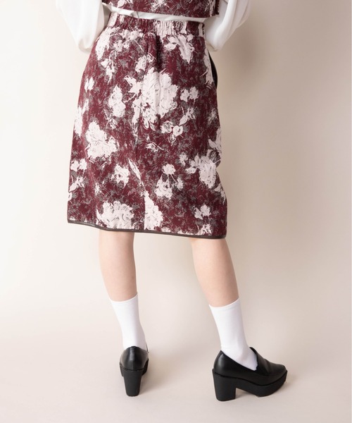 Mysa&Liina（ミーサリーナ）の「ジャガードタイトスカート（スカート・レディース・ブラック/レッド・M）」の19枚目の写真