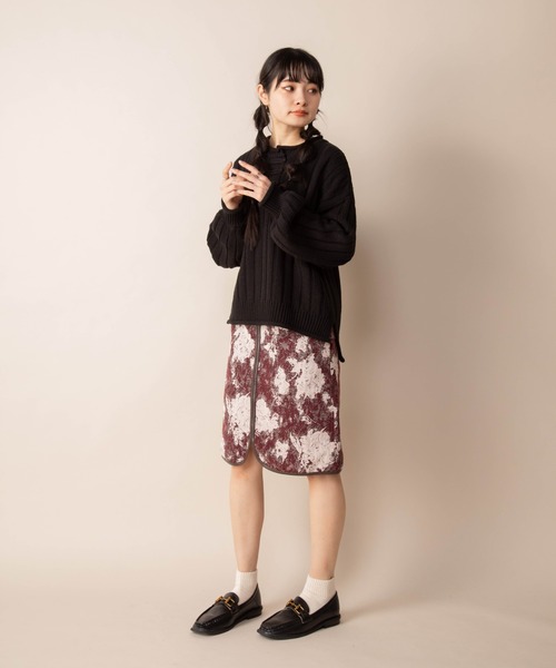 Mysa&Liina（ミーサリーナ）の「ジャガードタイトスカート（スカート・レディース・ブラック/レッド・M）」の8枚目の写真