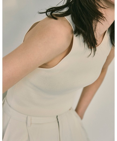 TODAYFUL（トゥデイフル）の「ハイゲージニットタンクトップ（タンクトップ・レディース・ブラック/キャメル/オリーブ/キナリ・FREE）」の14枚目の写真