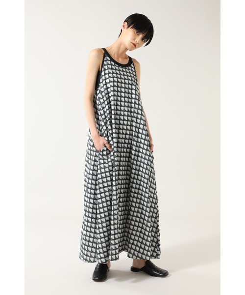 ROSE BUD(ローズバッド)の「アメリカンスリーブテントラインワンピース(ワンピース・レディース・ブラック/ベージュ・ONE SIZE)」の6枚目の写真