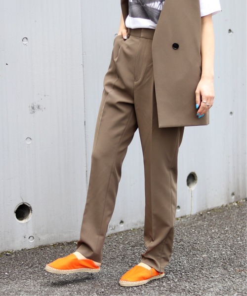 JOINT WORKS（ジョイントワークス）の「J-セットアップパンツ（スラックス・レディース・オフホワイト/モカ・SMALL/MEDIUM）」の4枚目の写真