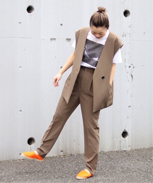 JOINT WORKS（ジョイントワークス）の「J-セットアップパンツ（スラックス・レディース・オフホワイト/モカ・SMALL/MEDIUM）」の6枚目の写真