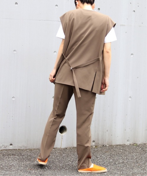 JOINT WORKS（ジョイントワークス）の「J-セットアップパンツ（スラックス・レディース・オフホワイト/モカ・SMALL/MEDIUM）」の8枚目の写真