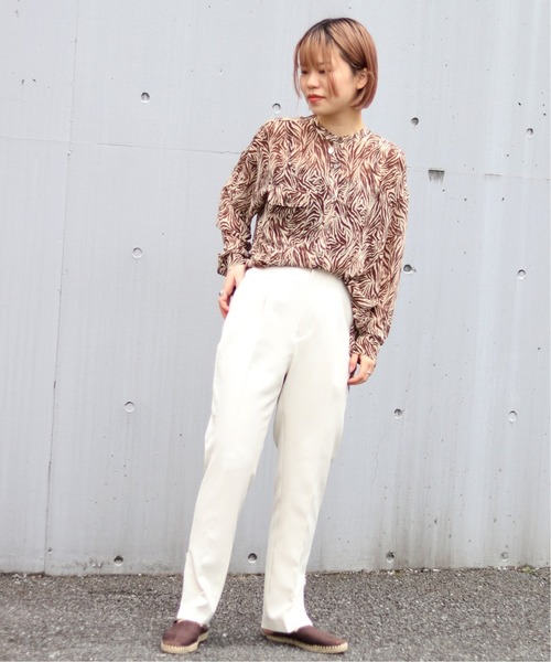 JOINT WORKS（ジョイントワークス）の「J-セットアップパンツ（スラックス・レディース・オフホワイト/モカ・SMALL/MEDIUM）」の10枚目の写真