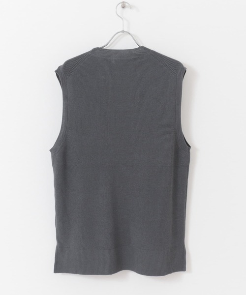 URBAN RESEARCH（アーバンリサーチ）の「ハンドウォッシャブル片畦ニットベスト（ベスト・メンズ・ネイビー/チャコールグレー・LARGE/MEDIUM）」の9枚目の写真