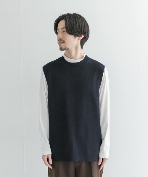 URBAN RESEARCH（アーバンリサーチ）の「ハンドウォッシャブル片畦ニットベスト（ベスト・メンズ・ネイビー/チャコールグレー・LARGE/MEDIUM）」の12枚目の写真