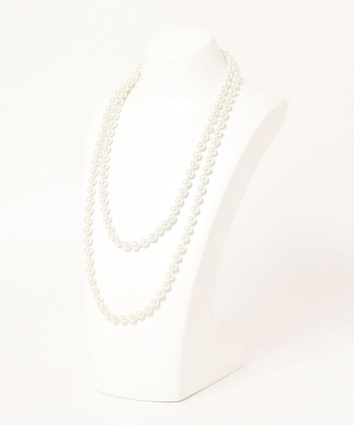 kutir(クティール)の「kutirlune/ロングパールネックレス(ネックレス・レディース・ホワイト・FREE)」の5枚目の写真