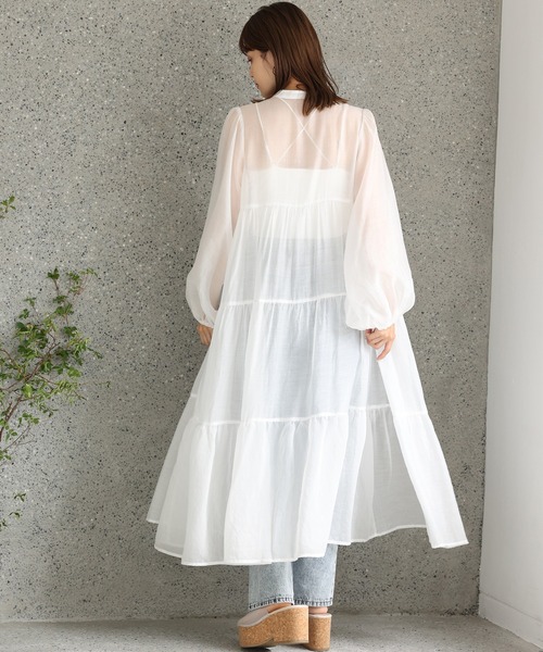one after another NICE CLAUP（ワンアフターアナザーナイスクラップ）の「【ZOZO限定】バンドカラ―シアーティアードロングワンピース（シャツワンピース・レディース・ブラック/ベージュ/オフホワイト/ピンク/オレンジ/ミント・FREE）」の12枚目の写真