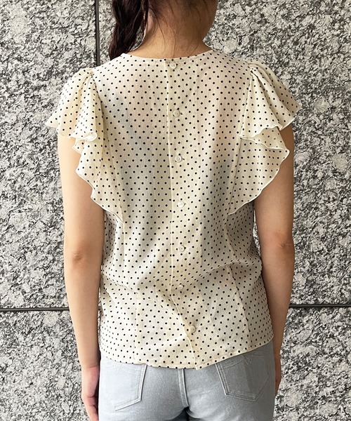 MADEMOISELLE ROPE'（マドモアゼル ロペ）の「フロッキードットラッフルノースリーブブラウス（シャツ/ブラウス・レディース・ホワイト/ブラック/グリーン・38）」の13枚目の写真