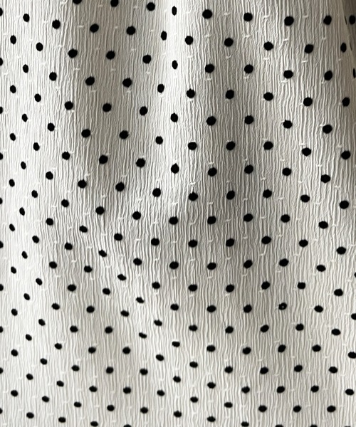 MADEMOISELLE ROPE'（マドモアゼル ロペ）の「フロッキードットラッフルノースリーブブラウス（シャツ/ブラウス・レディース・ホワイト/ブラック/グリーン・38）」の16枚目の写真