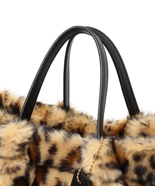 Ray BEAMS(レイビームス)の「Ray BEAMS / リバーシブル フェイクファー バッグ(ショルダーバッグ・レディース・グレー/その他・ONE SIZE)」の16枚目の写真