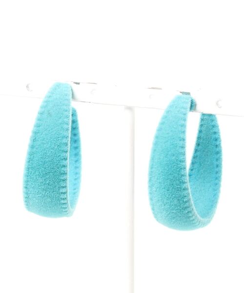 juweel(ユウェル)の「レディース ベロアフープピアス(ピアス(両耳用)・レディース・ブラック/レッド/オフホワイト/ピンク/イエロー/ブルー/ワインレッド/エメラルド・FREE)」の17枚目の写真