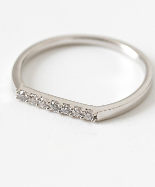 JUICY ROCK(ジューシーロック)の「SV925 パヴェシグネットリング(リング・レディース・シルバー・#13/#9/#11)」の2枚目の写真