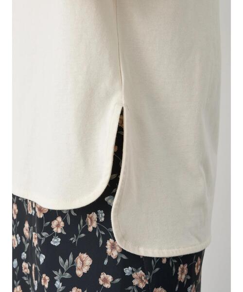 earth music&ecology（アースミュージックアンドエコロジー）の「MildlyロゴTシャツ *（Tシャツ/カットソー・レディース・オフホワイト/チャコールグレー/ライトベージュ/ライトパープル・FREE）」の14枚目の写真