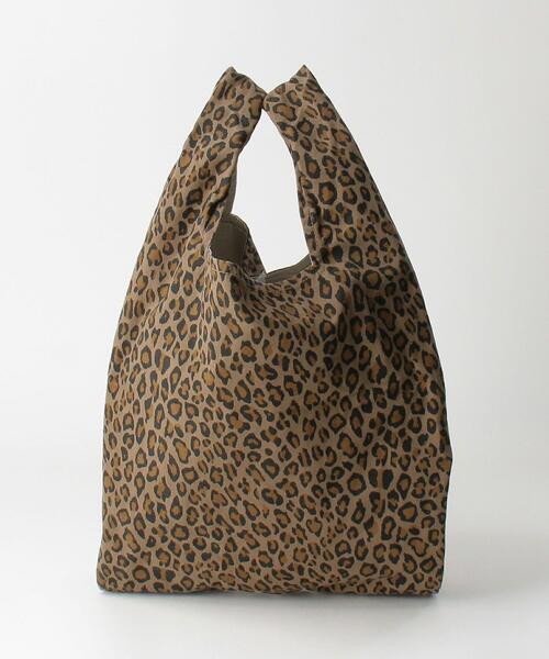 BEAUTY&YOUTH UNITED ARROWS(ビューティーアンドユースユナイテッドアローズ)の「<MASTER&CO>LEOPARD PRINT ECO BAG SMALL/バッグ Ψ(エコバッグ/サブバッグ・レディース・その他1・FREE)」の1枚目の写真