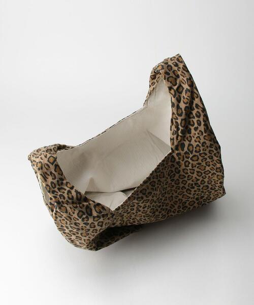 BEAUTY&YOUTH UNITED ARROWS(ビューティーアンドユースユナイテッドアローズ)の「<MASTER&CO>LEOPARD PRINT ECO BAG SMALL/バッグ Ψ(エコバッグ/サブバッグ・レディース・その他1・FREE)」の6枚目の写真