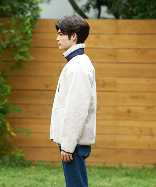 OUTDOOR PRODUCTS(アウトドアプロダクツ)の「【OUTDOOR PRODUCTS/アウトドアプロダクツ】防風ボアスタンドブルゾン ワンポイントブランドロゴ ユニセックス(ブルゾン・メンズ・オフホワイト/その他1/ベージュ/カーキ/アイボリー・SMALL/LARGE/X-LARGE/MEDIUM)」の7枚目の写真