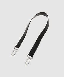 Feng Chen Wang（フェン・チェン・ワン）の「SMALL BAMBOO BAG