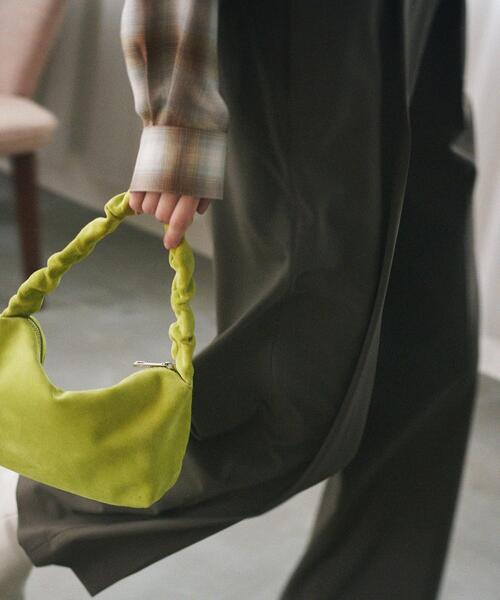 ELYSIR（エリジール）の「＜ELYSIR＞ギャザーハンドル ショルダーバッグ ◆（ショルダーバッグ・レディース・ライム/モカ・FREE）」の12枚目の写真