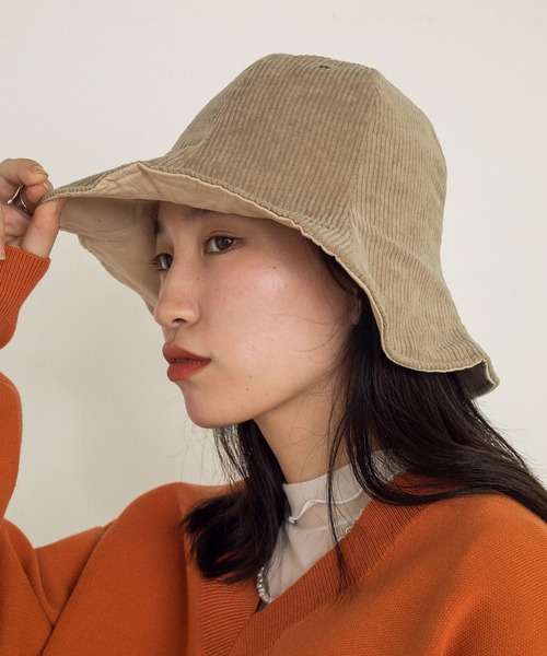 w closet(ダブルクローゼット)の「コーデュロイチューリップハット(ハット・レディース・ブラック/ベージュ・FREE)」の1枚目の写真