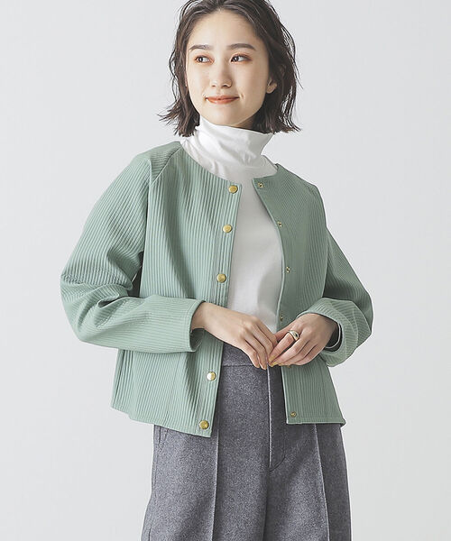 BEAMS LIGHTS(ビームスライツ)の「BEAMS LIGHTS / キルティング スナップ ラグランスリーブ ブルゾン(ブルゾン・レディース・ブラック/ケリー/ホワイト系その他5・ONE SIZE)」の3枚目の写真