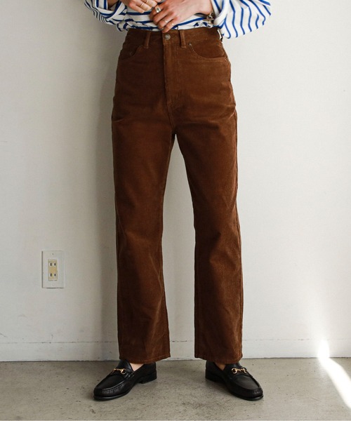 feepur（フェピュール）の「ハイウエストコーデュロイパンツ（その他パンツ・レディース・ベージュ/アイボリー/ブラウン・SMALL/MEDIUM）」の3枚目の写真