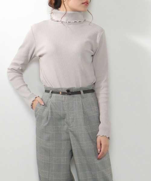 Honeys(ハニーズ)の「メローテレコタートル(Tシャツ/カットソー・レディース・ブルー系その他/ピンク/アイボリー/グレイッシュベージュ/モカ/ブラック/スミクロ/オリーブ・L/LL/M)」の6枚目の写真