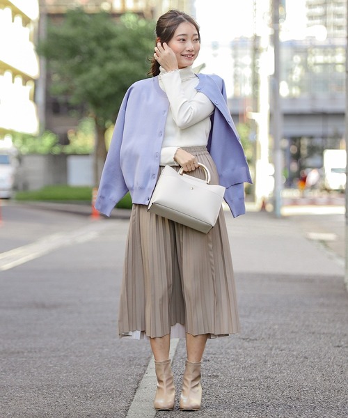 Honeys(ハニーズ)の「メローテレコタートル(Tシャツ/カットソー・レディース・ブルー系その他/ピンク/アイボリー/グレイッシュベージュ/モカ/ブラック/スミクロ/オリーブ・L/LL/M)」の19枚目の写真