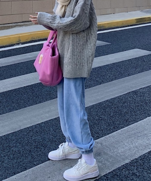 MANGROVE（マングローブ）の「パステルコーデュロイジョガーパンツ（その他パンツ・レディース・ライトグレー/スカイブルー/アイボリー/レモンイエロー/ピンク/ブルー・FREE）」の16枚目の写真