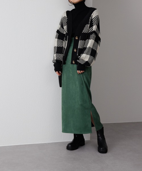 COLONY 2139（コロニートゥーワンスリーナイン）の「チェック柄ジャガードニット短丈カーディガン（カーディガン/ボレロ・レディース・ブラック/ベージュ/ブルー・FREE）」の2枚目の写真