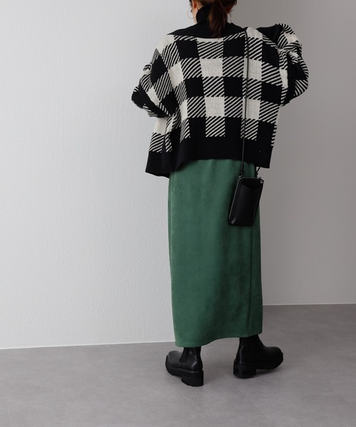 COLONY 2139（コロニートゥーワンスリーナイン）の「チェック柄ジャガードニット短丈カーディガン（カーディガン/ボレロ・レディース・ブラック/ベージュ/ブルー・FREE）」の12枚目の写真