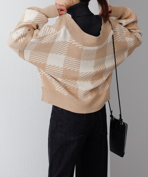 COLONY 2139（コロニートゥーワンスリーナイン）の「チェック柄ジャガードニット短丈カーディガン（カーディガン/ボレロ・レディース・ブラック/ベージュ/ブルー・FREE）」の17枚目の写真