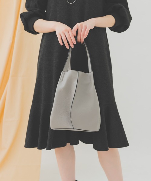 RODE SKO（ロデスコ）の「2WAYタックトートバッグ（トートバッグ・レディース・ブラック/ベージュ/グリーン/グレー/ライトブルー・ONE）」の3枚目の写真