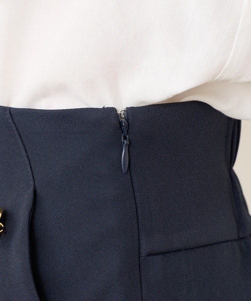 Chico（チコ）の「【SET UP対応】金釦ハイウエストショートパンツ（その他パンツ・レディース・ベージュ/ネイビー/アイボリー・FREE）」の7枚目の写真