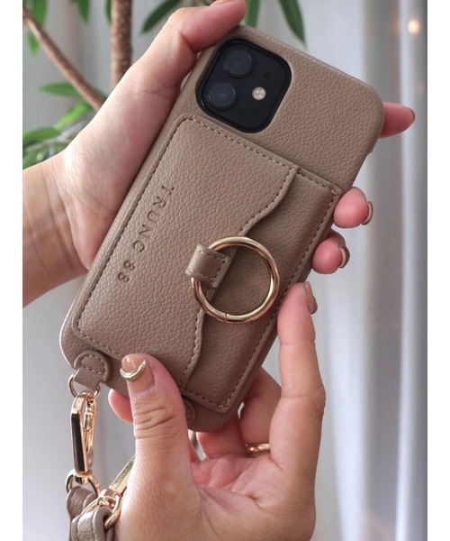 TRUNC(トランクエイティーエイト)の「(iPhone13対応)Shoulder Strap iPhone Case(スマホケース/カバー・レディース・ブラック/ベージュ・FREE)」の4枚目の写真