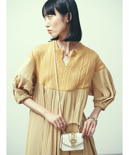 LAYMEE（レイミー）の「Avenir bag / アベニールバッグ（ショルダーバッグ・レディース・ブラック/レッド/グリーン/アイボリー・FREE）」の13枚目の写真