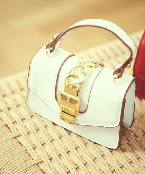 LAYMEE（レイミー）の「Avenir bag / アベニールバッグ（ショルダーバッグ・レディース・ブラック/レッド/グリーン/アイボリー・FREE）」の11枚目の写真