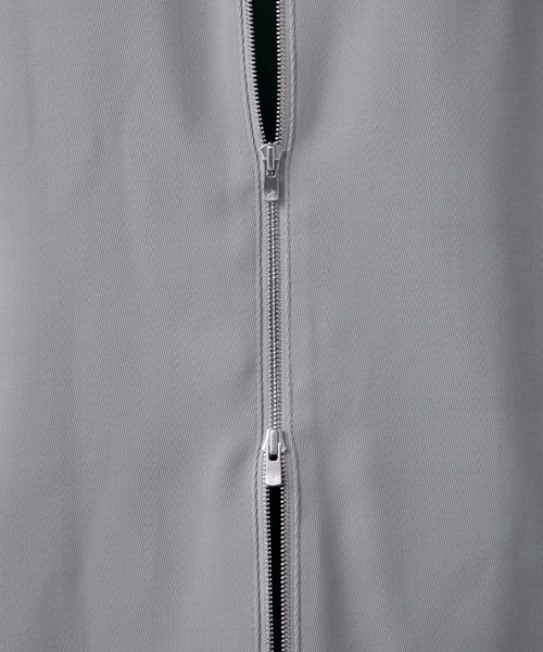 PUBLIC TOKYO（パブリックトウキョウ）の「AQUA WOOLカルゼジップ