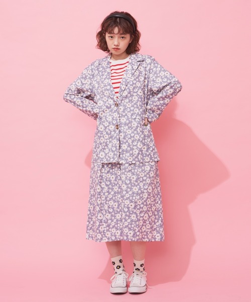 MERLOT(メルロー)の「レトロフラワージャケット/セットアップ(テーラードジャケット・レディース・パープル/イエロー/ブルー・FREE)」の13枚目の写真