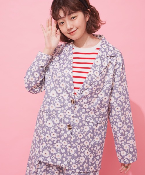 MERLOT(メルロー)の「レトロフラワージャケット/セットアップ(テーラードジャケット・レディース・パープル/イエロー/ブルー・FREE)」の4枚目の写真