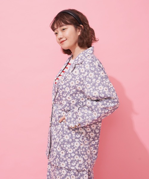 MERLOT(メルロー)の「レトロフラワージャケット/セットアップ(テーラードジャケット・レディース・パープル/イエロー/ブルー・FREE)」の9枚目の写真