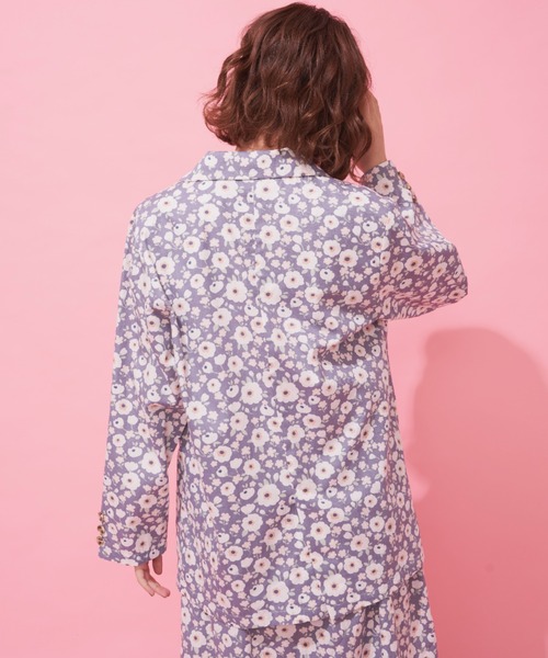 MERLOT(メルロー)の「レトロフラワージャケット/セットアップ(テーラードジャケット・レディース・パープル/イエロー/ブルー・FREE)」の10枚目の写真