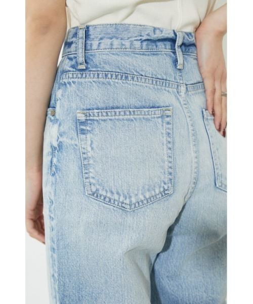 BLACK BY MOUSSY（ブラックバイマウジー）の「CAW vintage denim(カウヴィンテージデニム)（デニムパンツ・レディース・ライトブルー・23inch/24inch/25inch/26inch）」の2枚目の写真