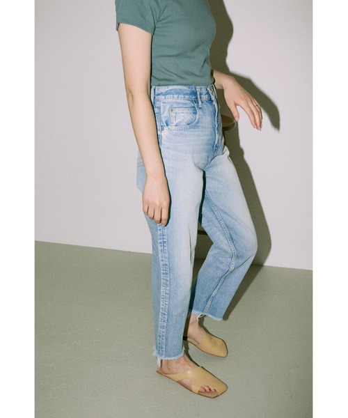 BLACK BY MOUSSY（ブラックバイマウジー）の「CAW vintage denim(カウヴィンテージデニム)（デニムパンツ・レディース・ライトブルー・23inch/24inch/25inch/26inch）」の10枚目の写真