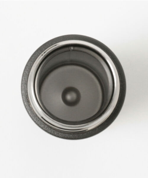 bpr BEAMS（ビーピーアール ビームス ）の「POKETLE / ポケトル ハング 180ml コンパクト ボトル（水筒・メンズ・チャコールグレー/ベージュ/オリーブ・ONE SIZE）」の8枚目の写真