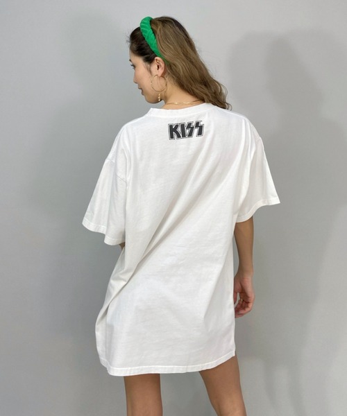 ムラサキスポーツ（ムラサキスポーツ）の「【ムラサキスポーツ別注】 KISS/キッス ビッグシルエット 古着風ロックTシャツ/ROCK Tシャツ  EP-MU001（Tシャツ/カットソー・レディース・ブラック/ホワイト・M/L）」の7枚目の写真